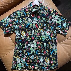 Sayulita Shirt Co. - “Sirenas” Men's Size S